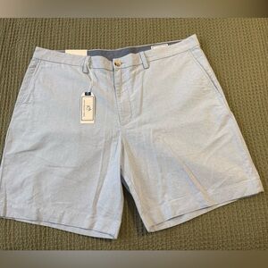 Men’s Southern Tide light blue shorts , size 40W, new with tag